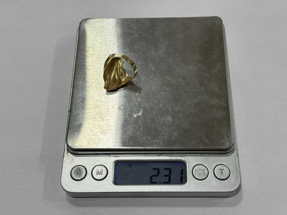 Дамски златен пръстен 14К(2.31гр)