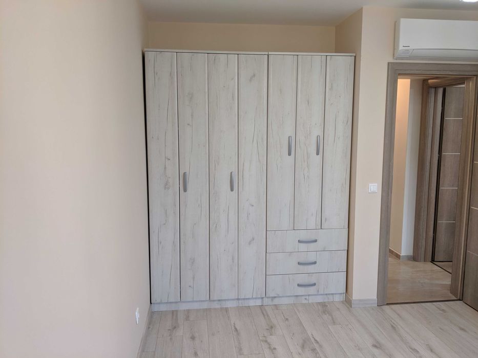 Дава се под наем Двустаен апартамент в София, Кръстова вада - 67 кв.м за 469.2 € - Снимка #3