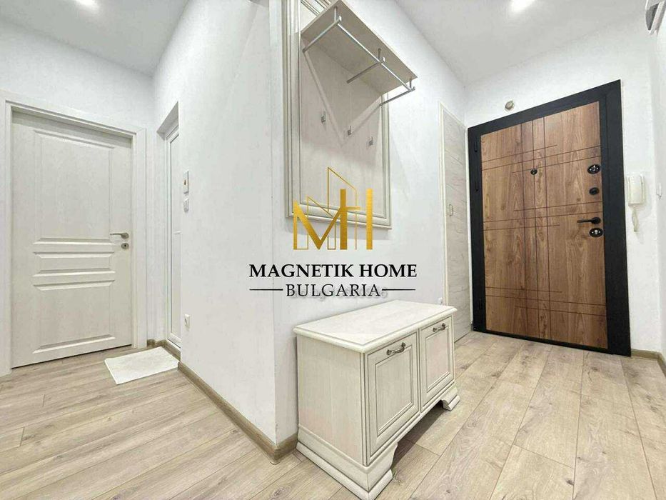 Дава се под наем Тристаен апартамент в Бургас, Лазур - 72 кв.м за 663 € - Снимка #2