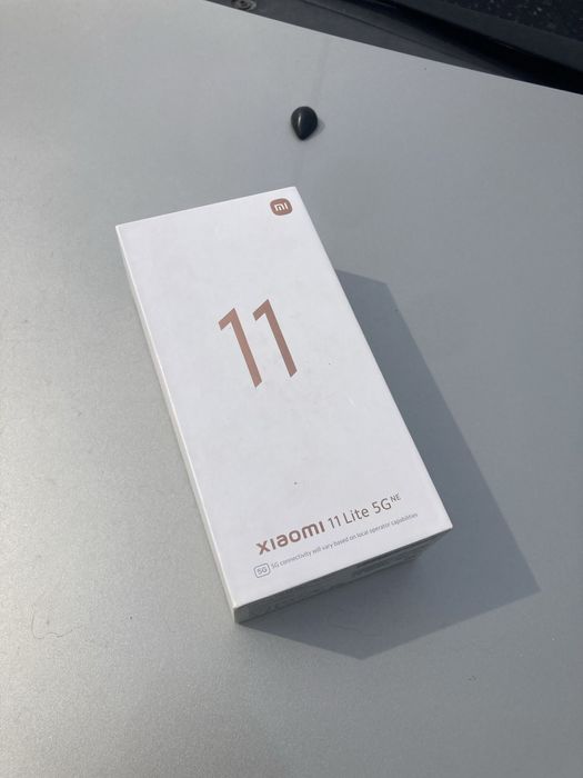 Mi 11 lite 5g в идеальном состоянии