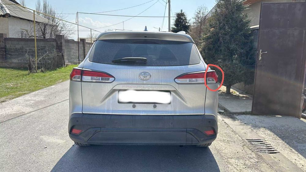 Фонарь задний LED Toyota Frontlander оригинал новый