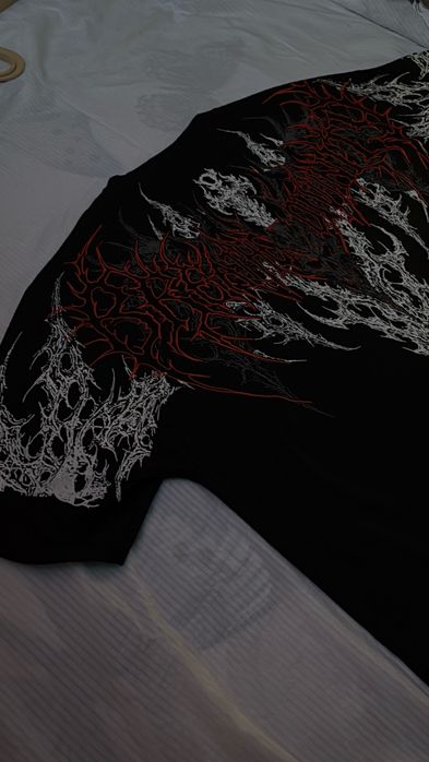 Футболки Breathedivinity. Качество Топ, новые.