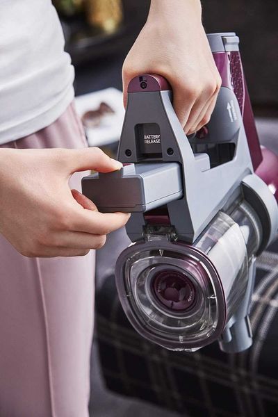 ПРОМО Нова 2г Гаранция Лека Нова Мощна Безкабелна Прахосмукачка Grundig VCP 3830