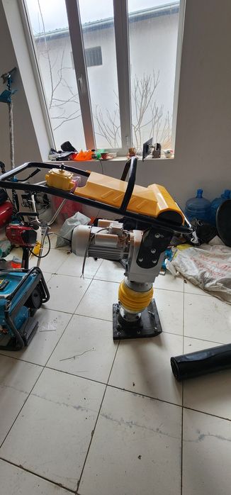 Кенгуру арендага бор бетон транбовка учун