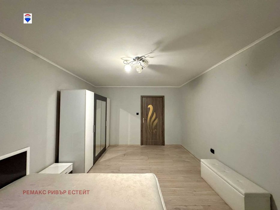 Тристаен апартамент за продажба кв. Родина 1, гр. Русе