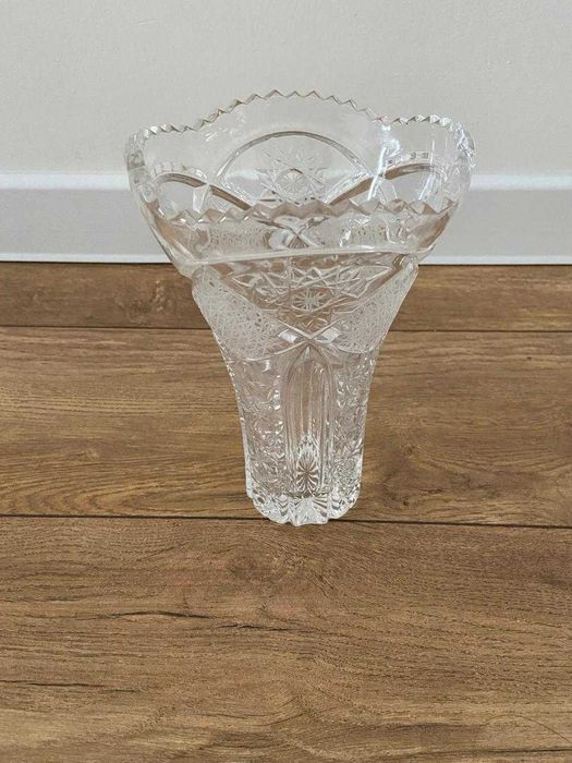 ваза хрустальная