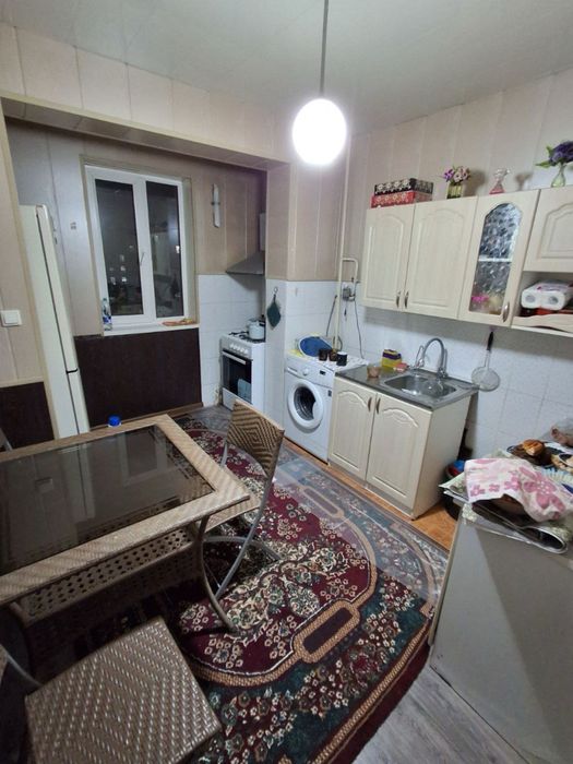 Продается 2 комнатная квартира Чиланзар 20а Хамкор Банк/Хадра Чайхана