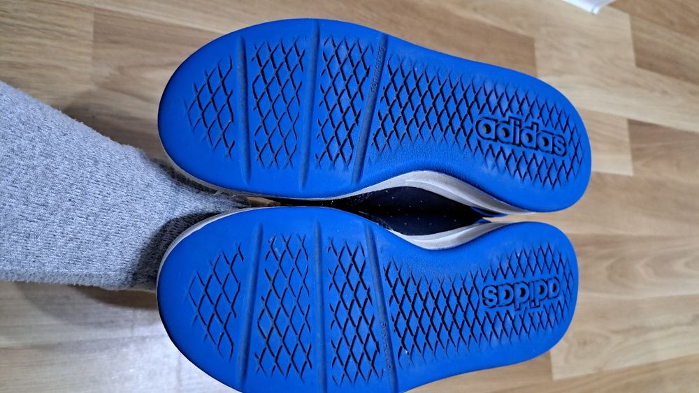 Маратонки Адидас