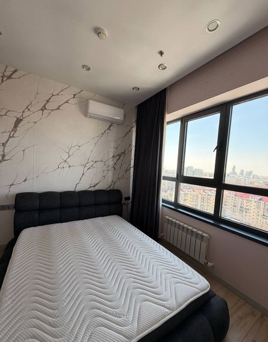Продается 3х ком квартира, ЖК Akay City, ор-р: метро Х.Алимжана, 180м2