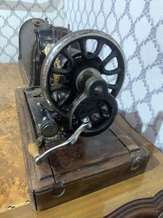 швейная машина Зингер