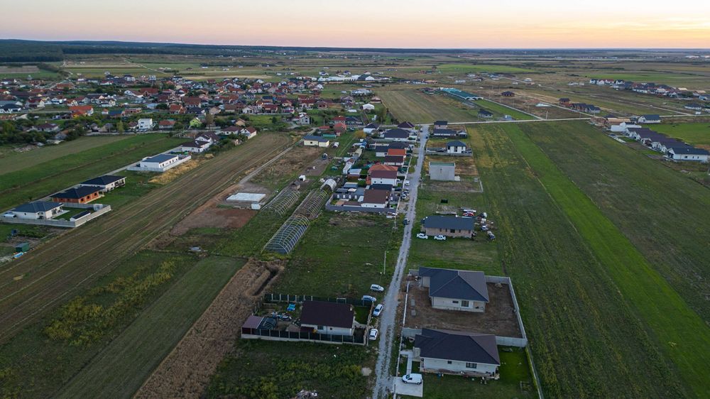 Teren 511mp în Cihei cu PANORAMĂ spre Oradea - UTILITĂȚI, P.U.Z., C.U.