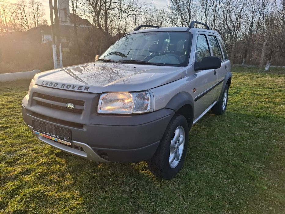 Vînd land rover freelander td4