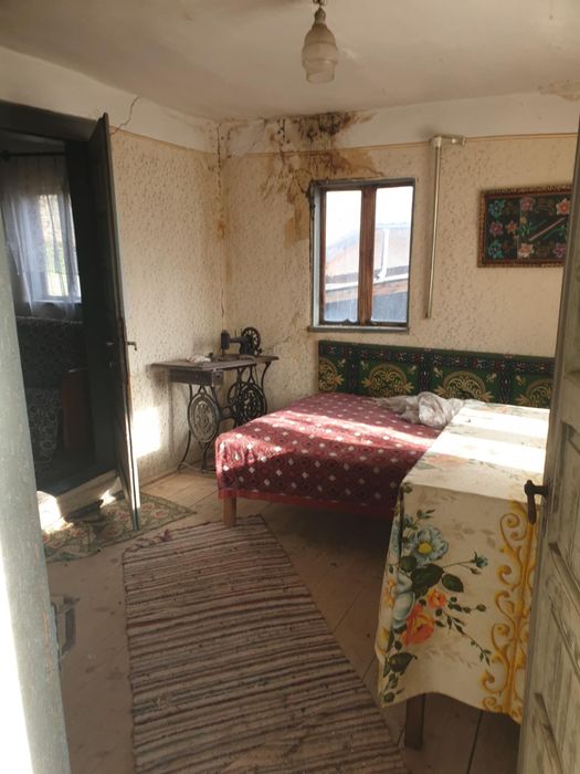 Casa plus teren de vânzare