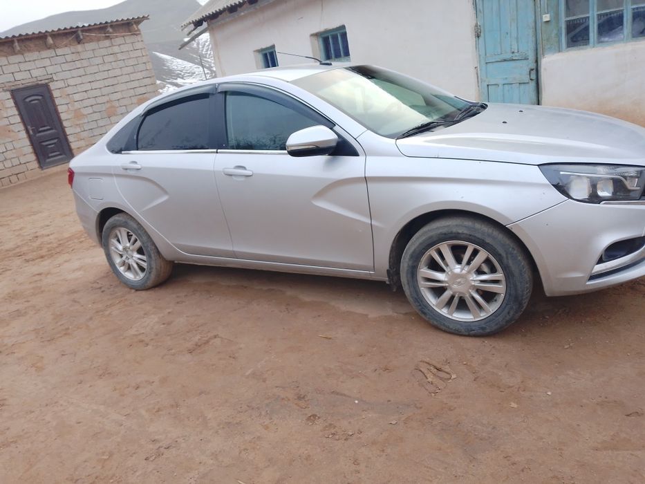 Lada Vesta Sedan