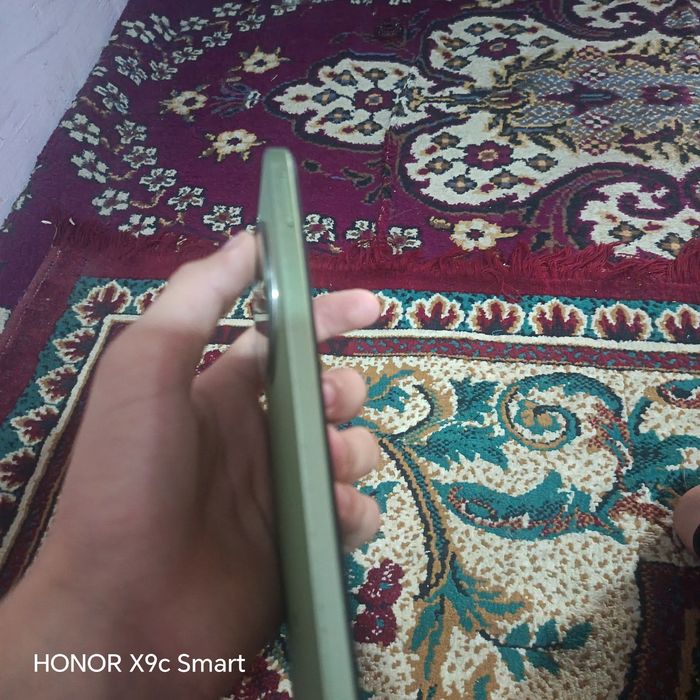 Holati yaxshi a  aybi yo Redmi 14c
