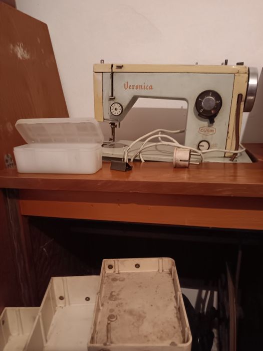 Vand masina de cusut Veronica vintage
