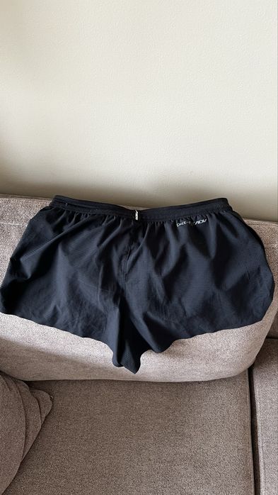 Беговые шорты Nike Racing