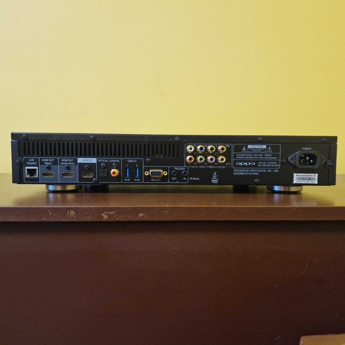 Продавам перфектен UHD 4K плейър OPPO UDP-203