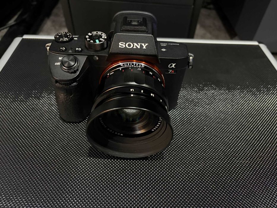 Sony A7R3 + obiectiv