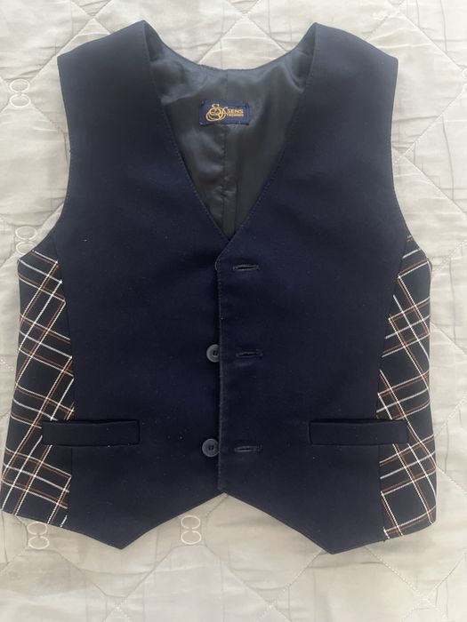 Школьная желетка