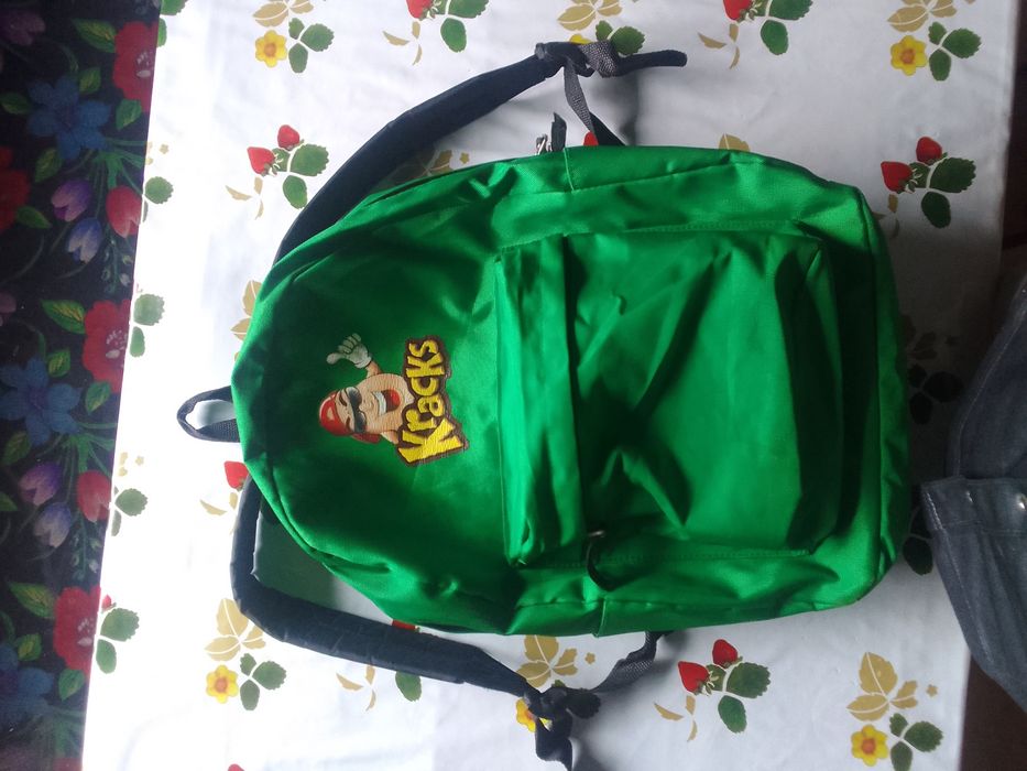 Рюкзак школьный .