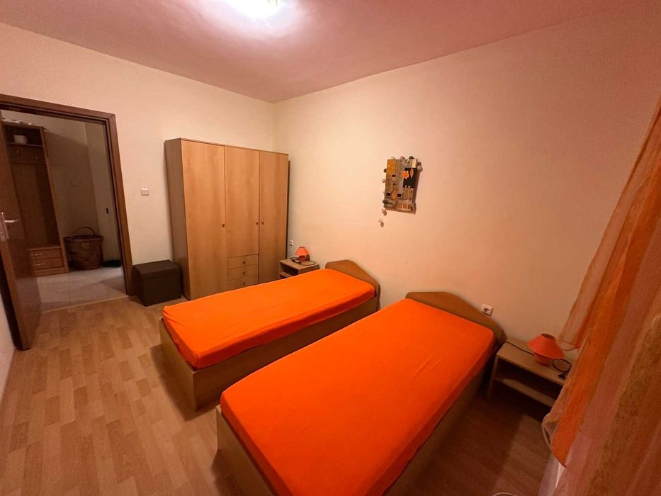 Тристаен с паркомясто в к-с Ривиера парк - к.к. Златни пясъци