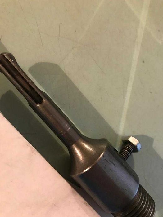 Дверные навесы, саморезы, валик