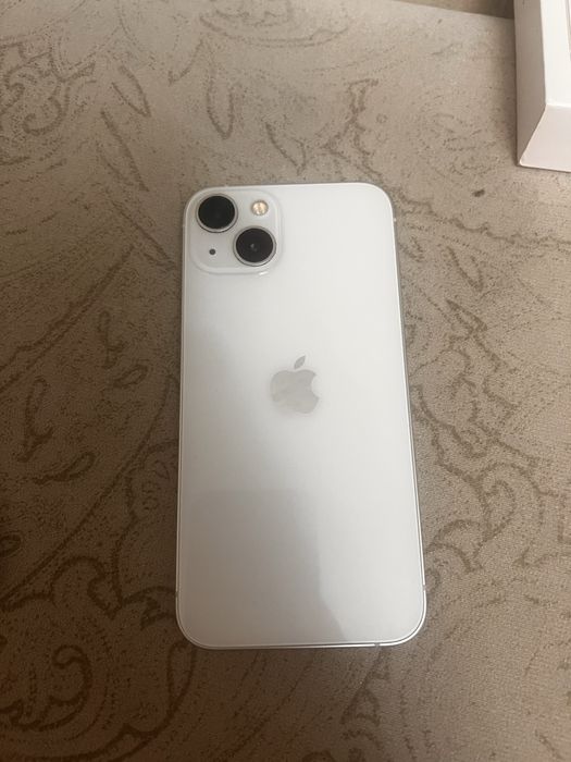 Iphone 13 в отличном состоянии