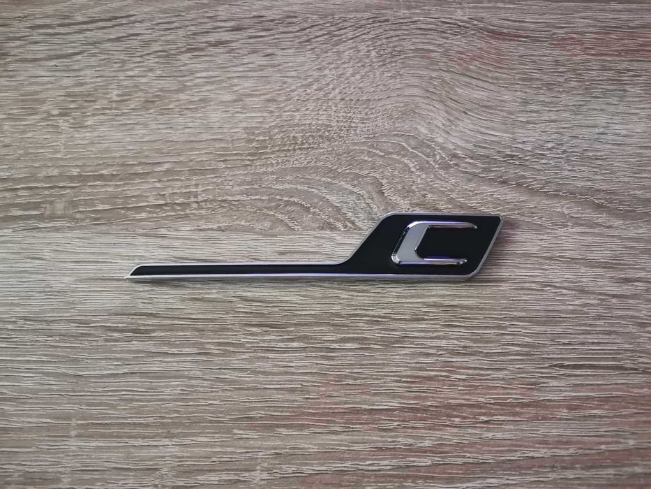 надпис емблема Мерцедес Бенц Mercedes Benz AMG C