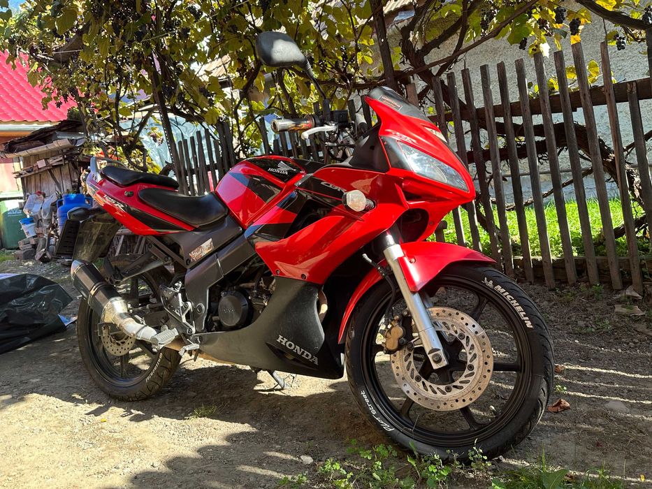 Honda CBR 125R A1