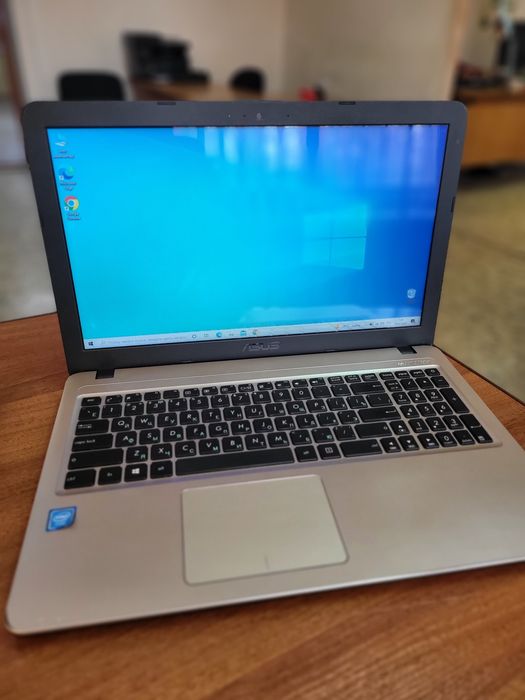 Ноутбук Asus X540S