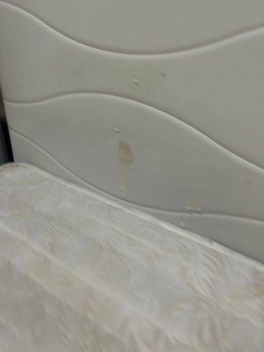 Кровать 200*220.Срочно Продам