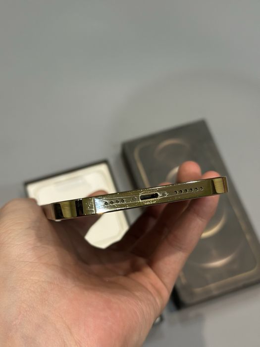 iphone 12 pro max состояние завод EAC