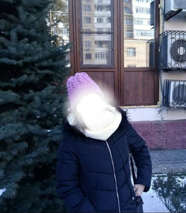 Продаю шапочки, снуд, варежки, шарфы, гетры, платье