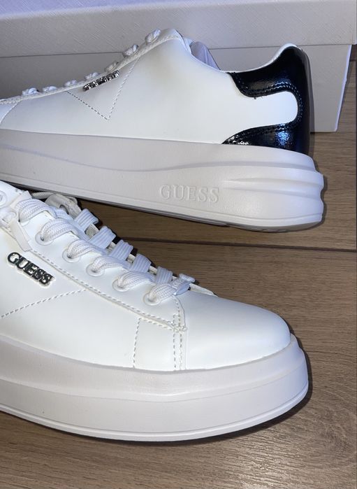 Guess кец 40номер  ест.кожа
