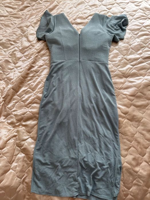 Официална зелена рокля