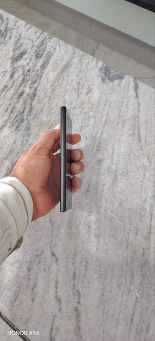 Samsung s 24 ultra xolati yangiday srocniga sotaman xotirasi 256 12