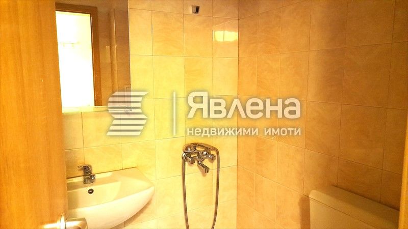 Дава се под наем Двустаен апартамент в София, Борово - 60 кв.м за 550 € - Снимка #4