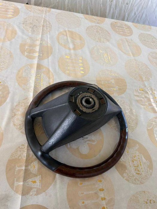 Руль мерседес w124