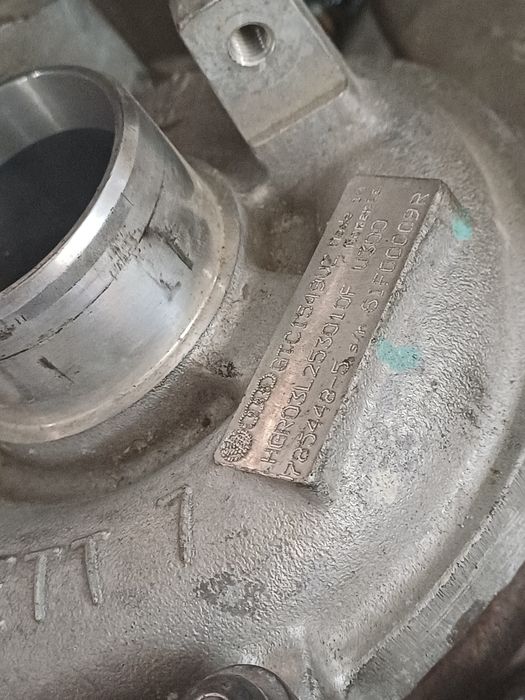 turbina audi wv passat 2..0 170 177 cp hgr03l253010f