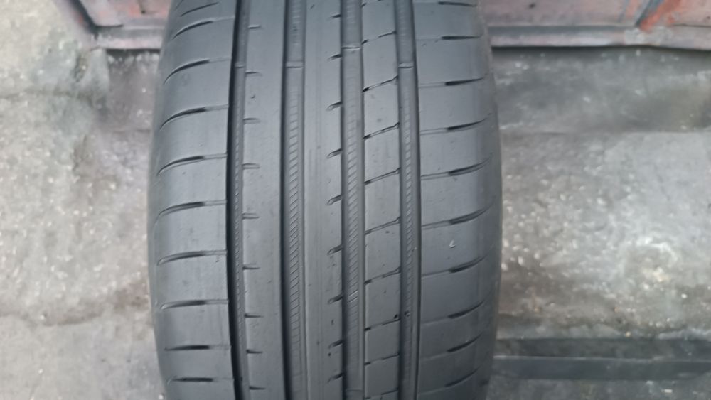 225/45/17 Goodyear