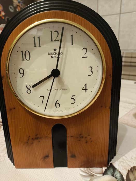 Ceas de masa Junghans