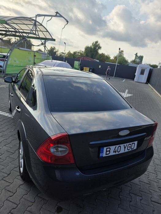 FORD Focus 2009 — imagine 4