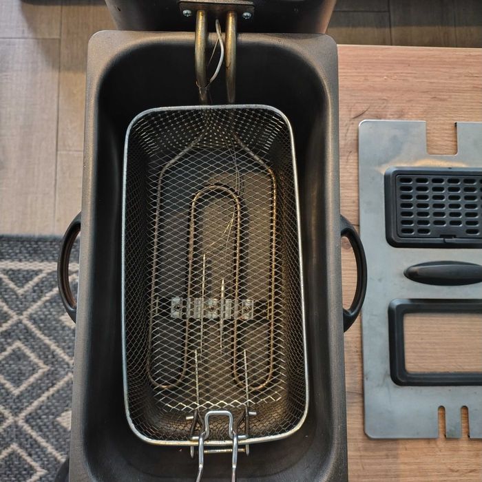 Friteuze electrica 3L nou
