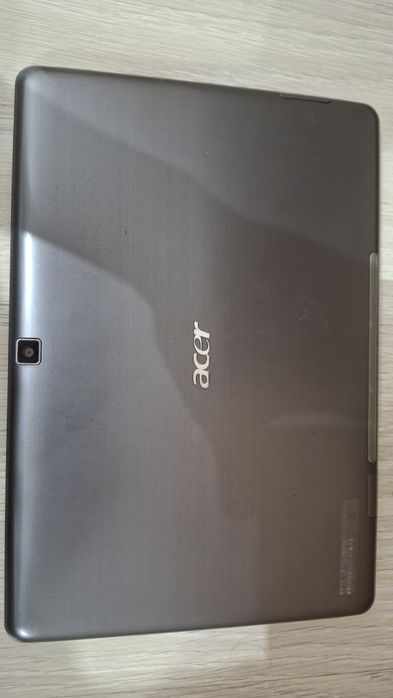 Нетбук трансформер (планшет) Acer Iconia Tab
