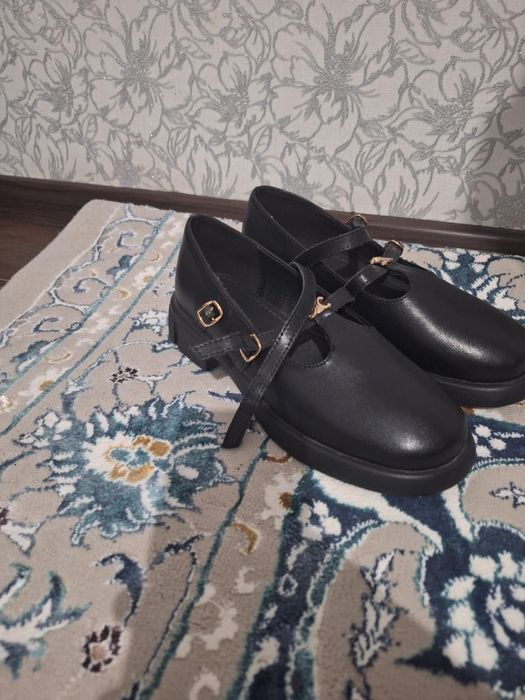 Женская обувь кожа