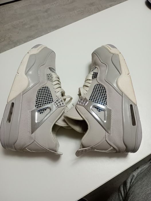 Jordan retro 4...