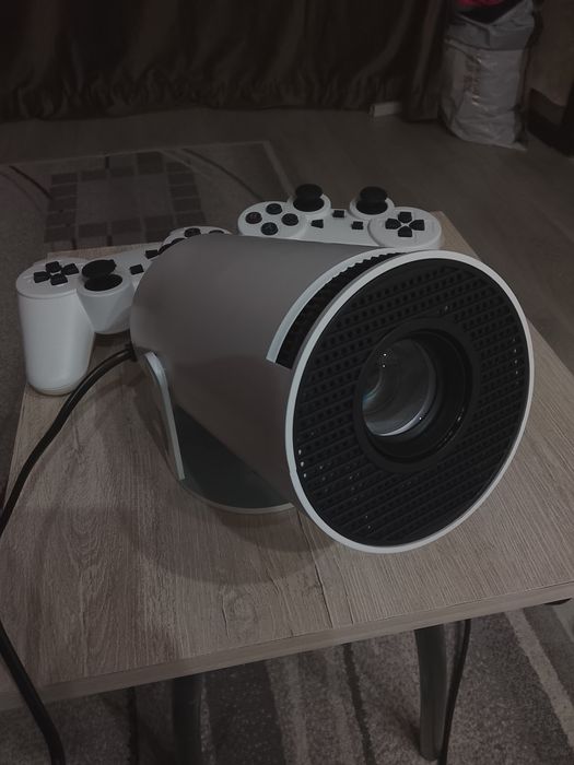 Проектор 4K X10 Plus + 2 джойстика | Android | Срочно