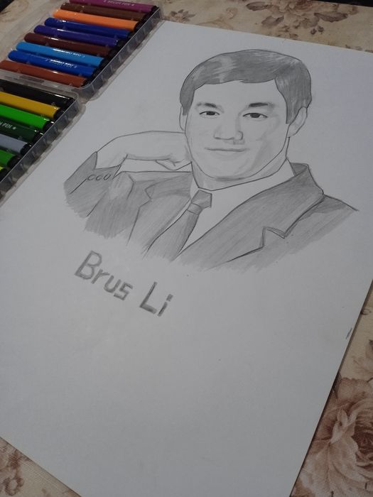 BRUS LI rasmi. A3. Portret.