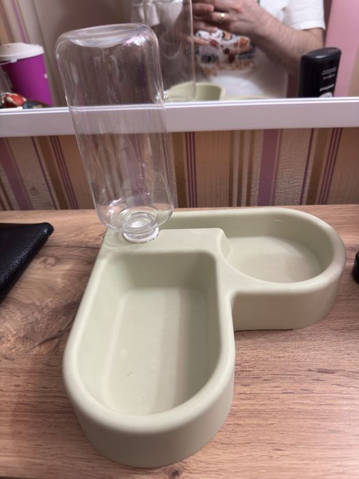 Продам кошачья миска с автопоилкой